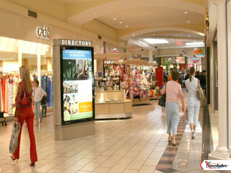 mall Laredo1