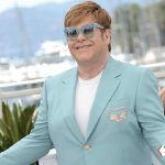 Elton John cancela conciertos en EE.UU. por contagio de COVID-19